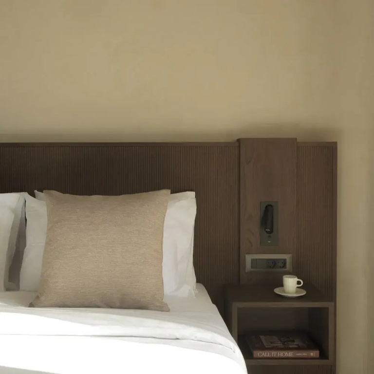 Deluxe Suite with balcony and with sea view