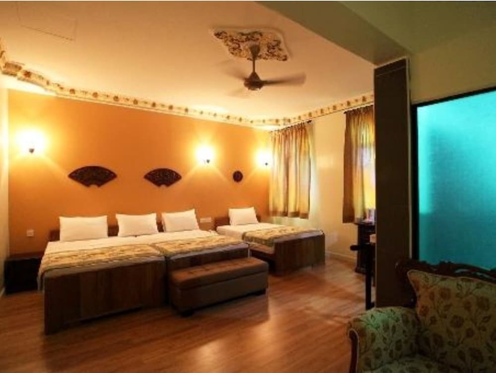 Banana Boutique Hotel