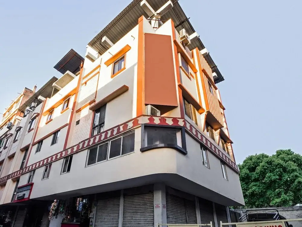 Tak International By OYO Rooms