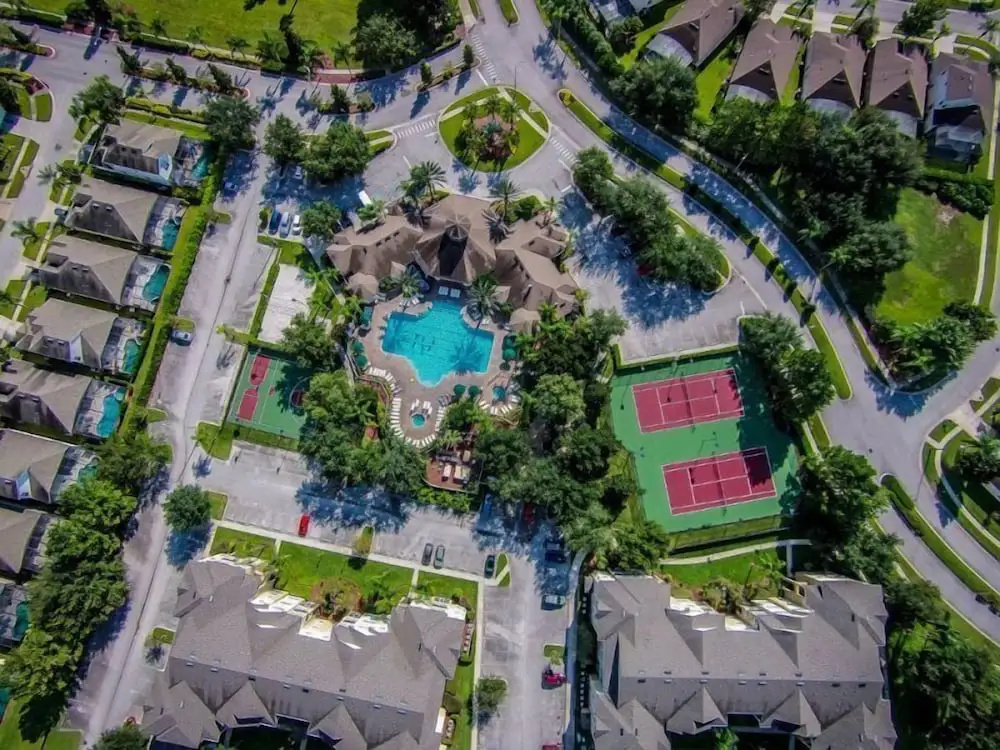 Beautiful 3 Bed Town Home with South Facing Pool
