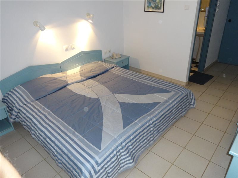 Kazaviti Hotel and Apartments