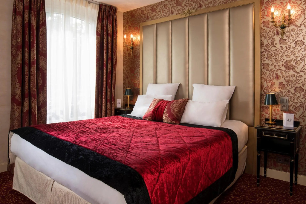 Classic room