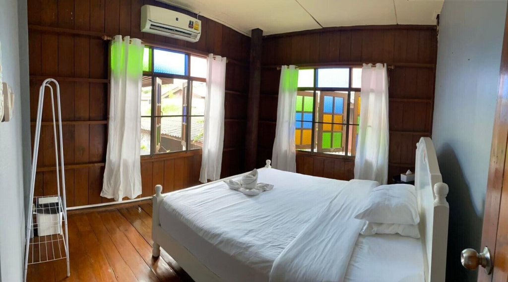 Ho Hostel — 4