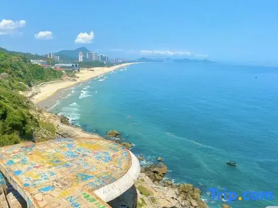 Beach & Waterfront