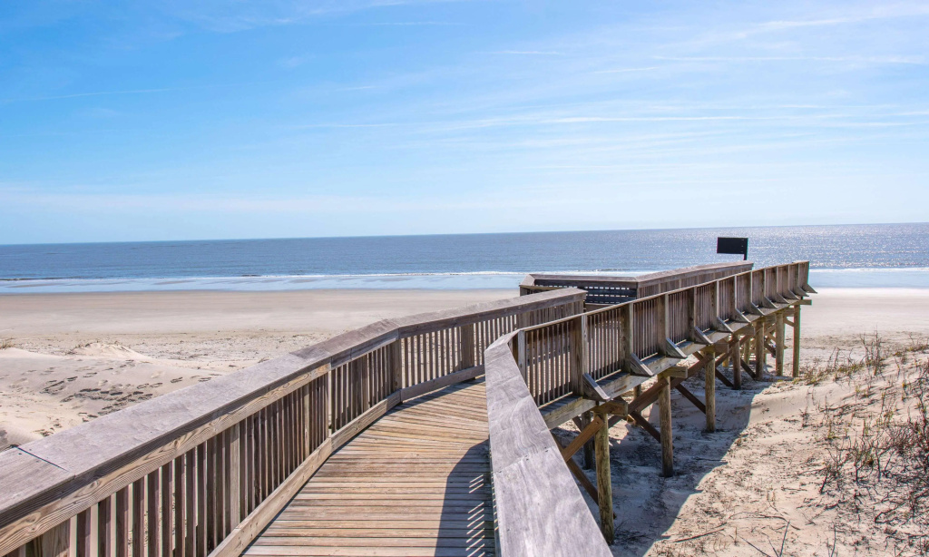 Beach & Waterfront