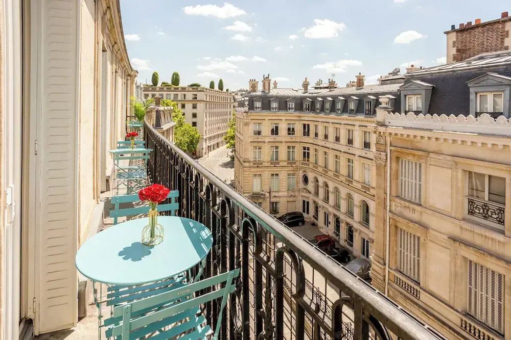 Family Suite Tilsitt Eiffel Tower view
