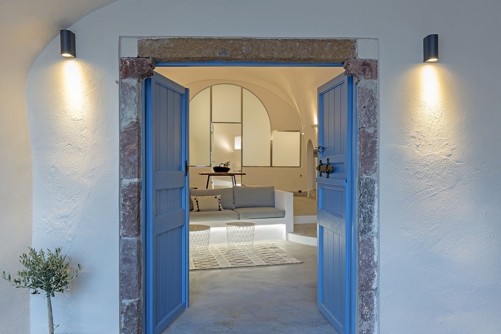 Alluvial Santorini Suites Alluvial Santorini Suites