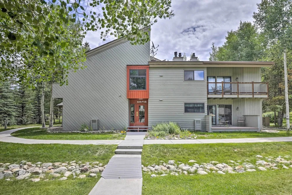 Ski Retreat: Keystone Resort Condo w/ Heated Pool!