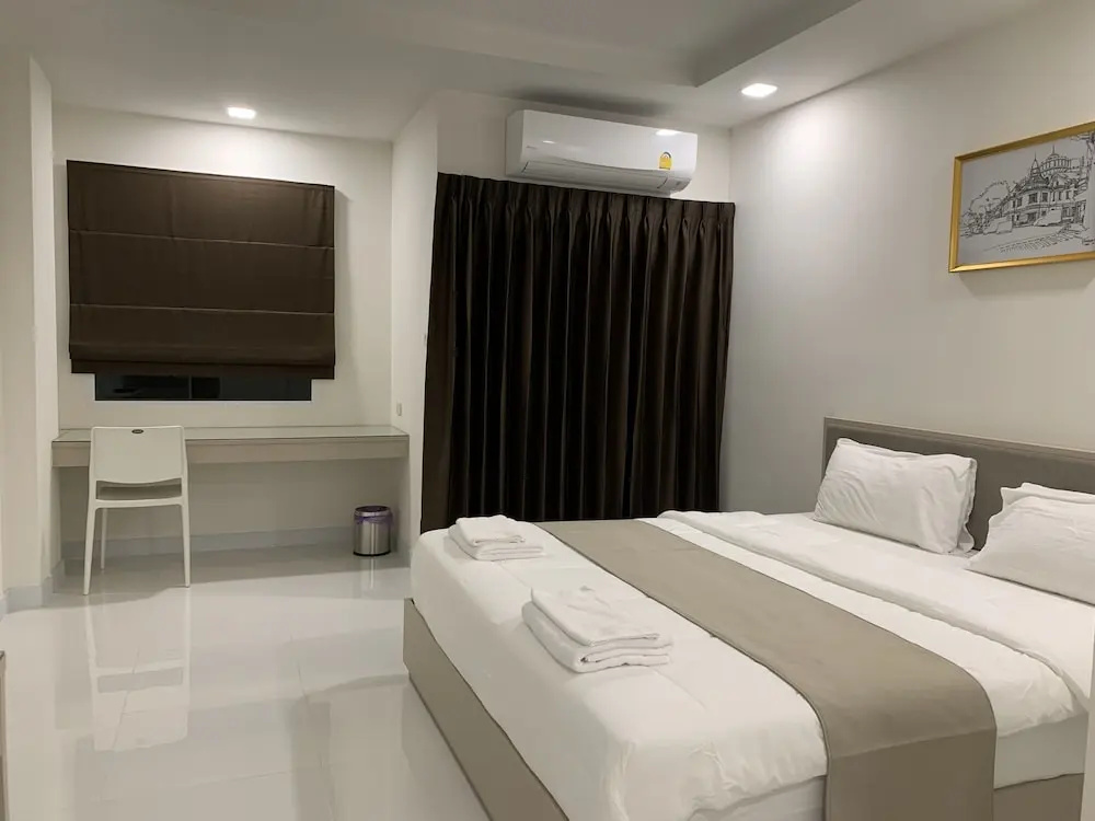 Icare Residence & Hotel — фото
