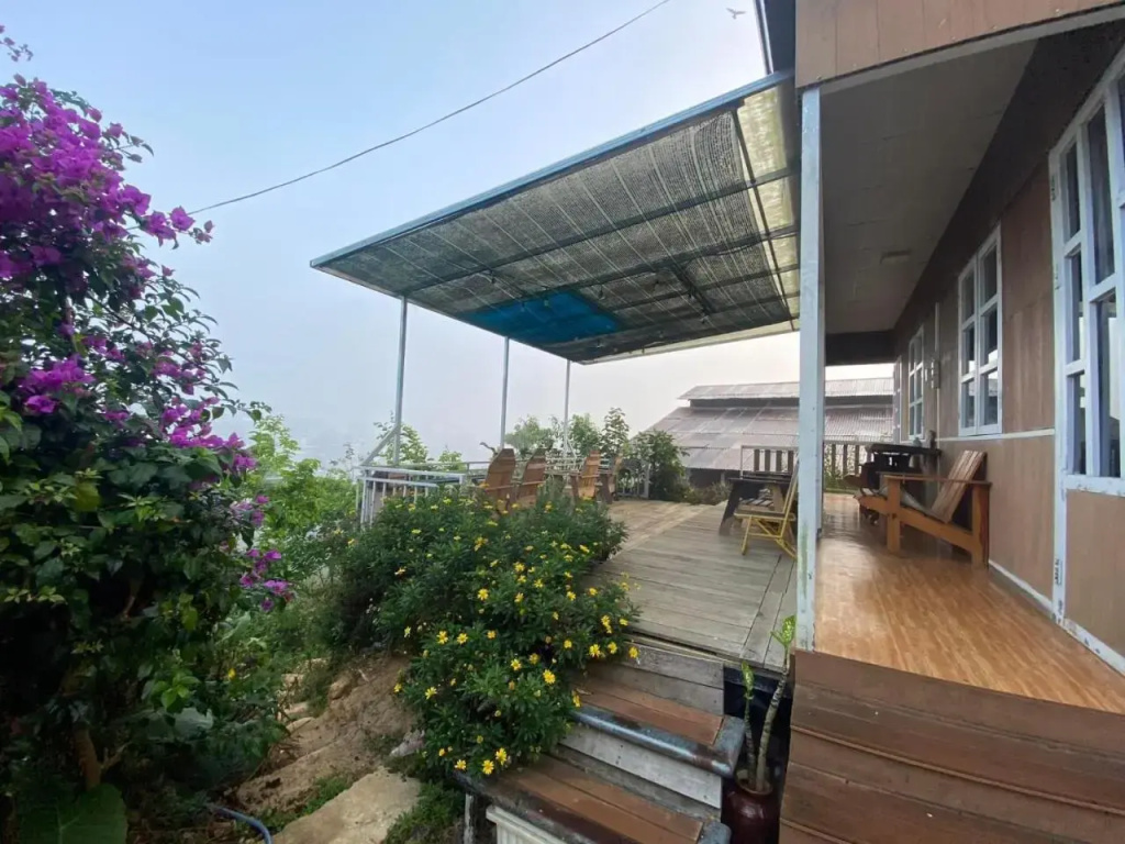 Books Homestay