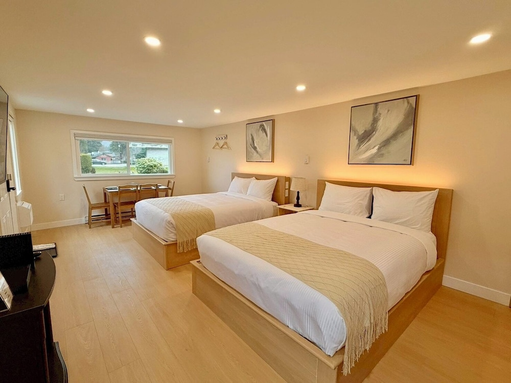 Quadruple Suite