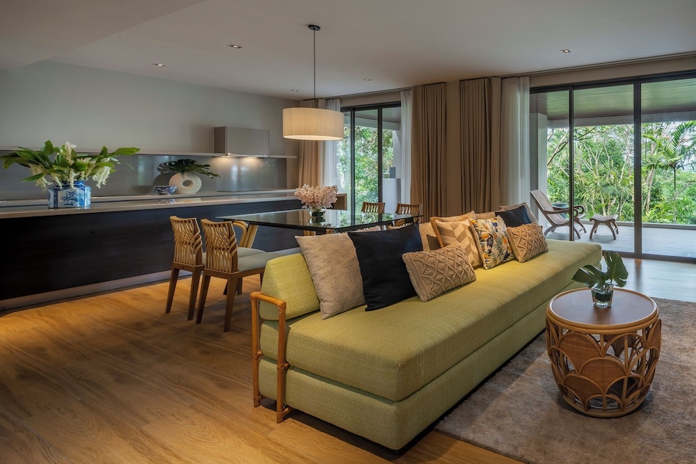 Noku Phuket Room Type - Grand Villa Lemongrass