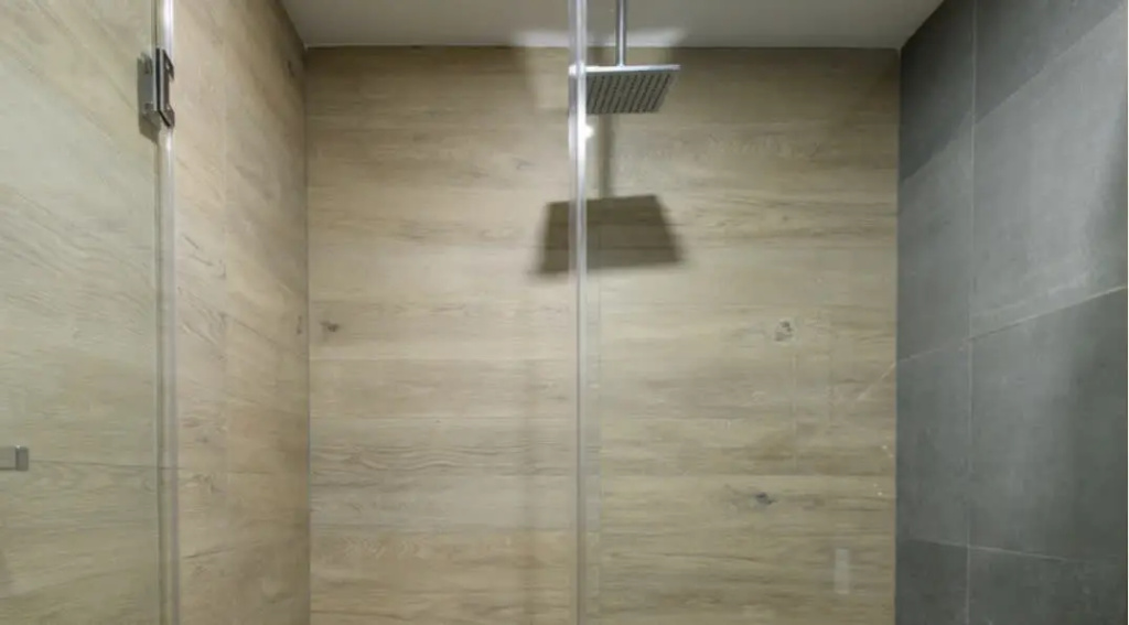 1597-7 Luxury Upper East Studio W D in Unit