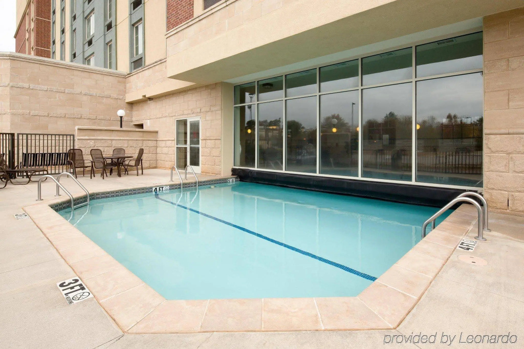 Drury Inn & Suites Meridian - Général