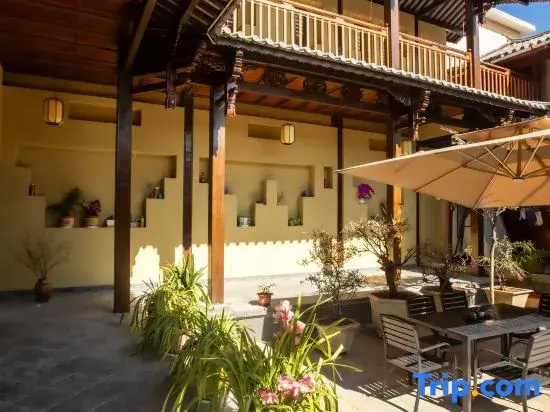Jianchuan No.1 Riverview Bai-style Courtyard (Shaxi Ancient Town)