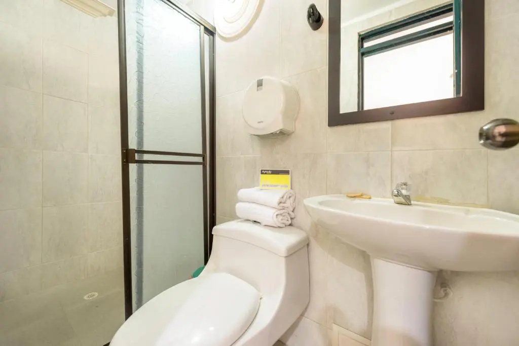 Ayenda 1120 Hotel Comercial - Chambres
