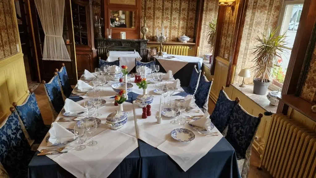 Royal Hotel-Restaurant Bonhomme - фото 13