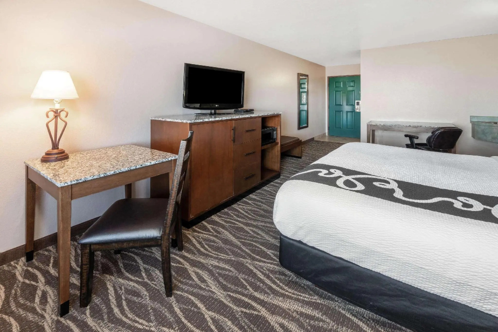 La Quinta Inn & Suites by Wyndham Belgrade - Bozeman Airport - Chambres