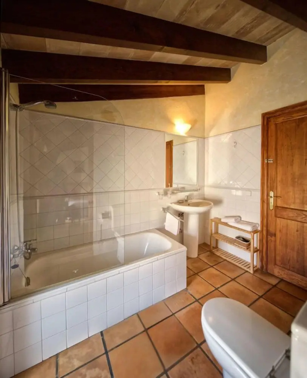 Standard Double Family room (full double bed)