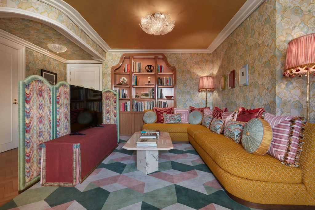 Standard Penthouse room
