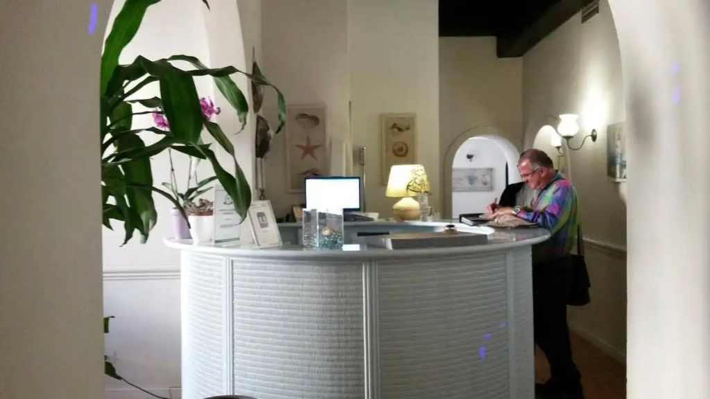 Hotel photo 19