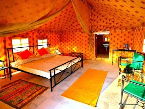 Camp Paradise - Général