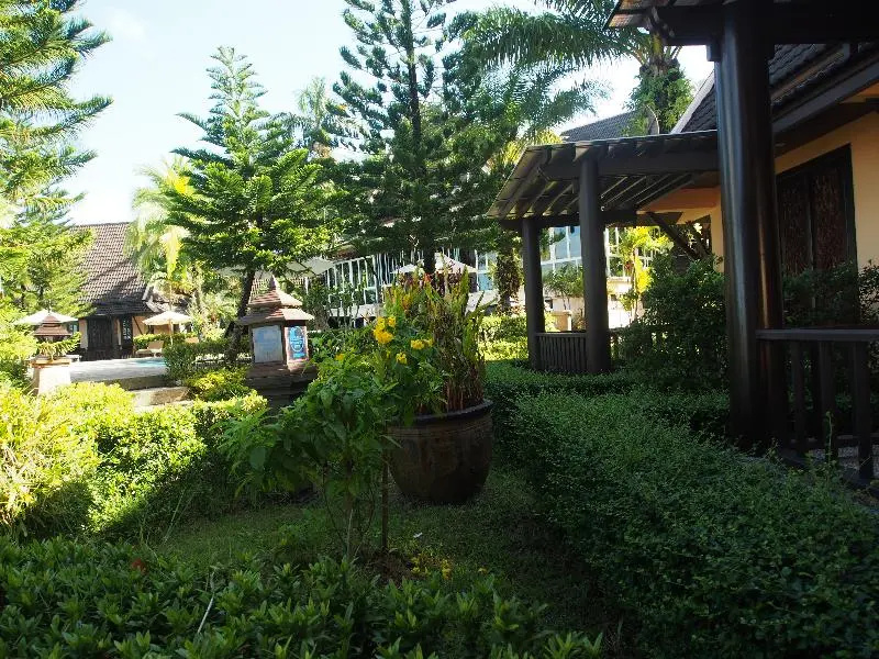 Khao Lak Palm Beach Resort - Chambres
