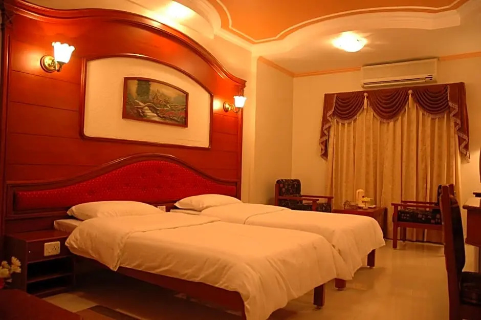 Hotel Gnanam - Chambres