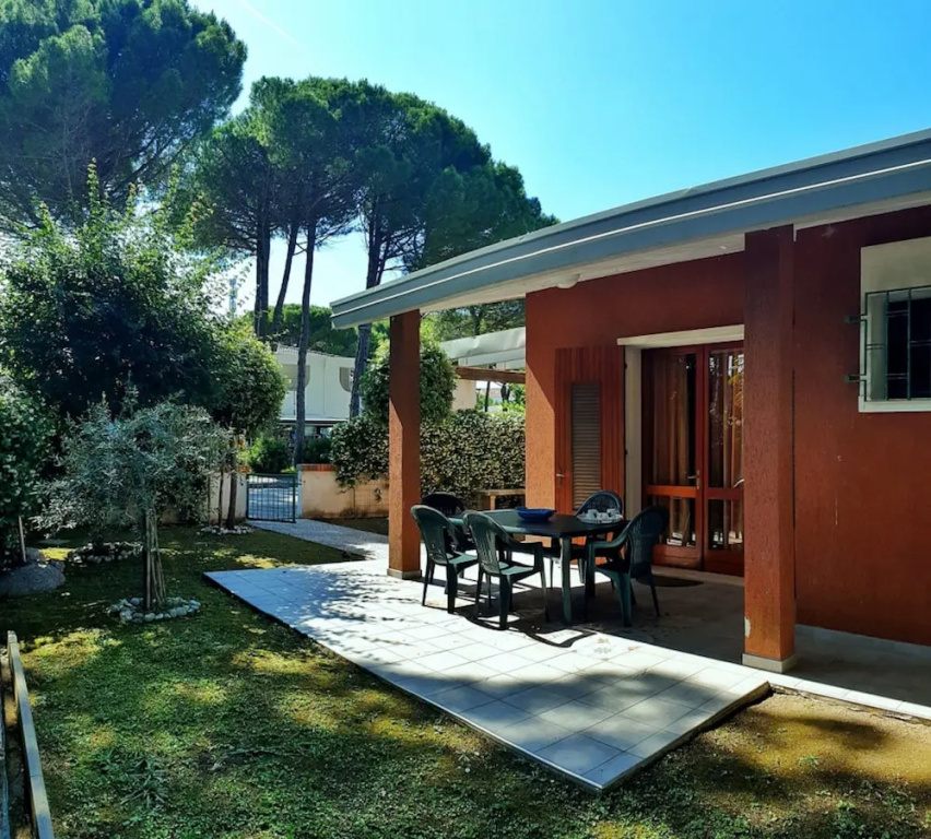 Comfortable Villa With Garden