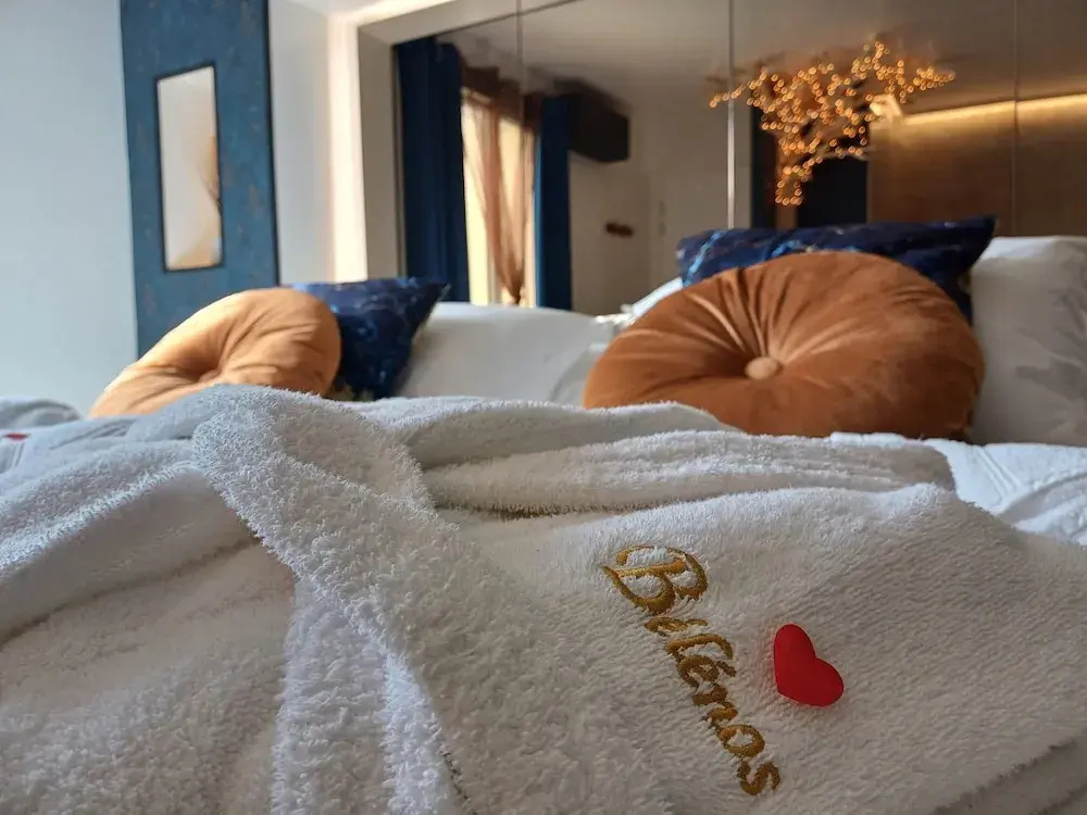 Luxury Suite
