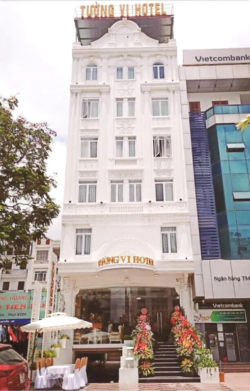Khach San Tuong Vi - Le Hong Phong