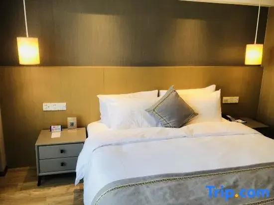 Superior Double room (full double bed)