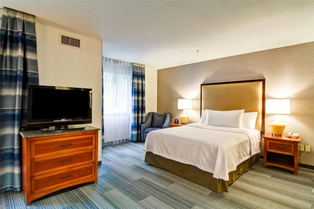 Homewood Suites by Hilton Stratford - Chambres