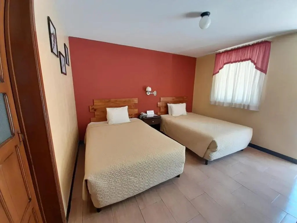 Hotel y Restaurante Villa Esmeralda - Chambres