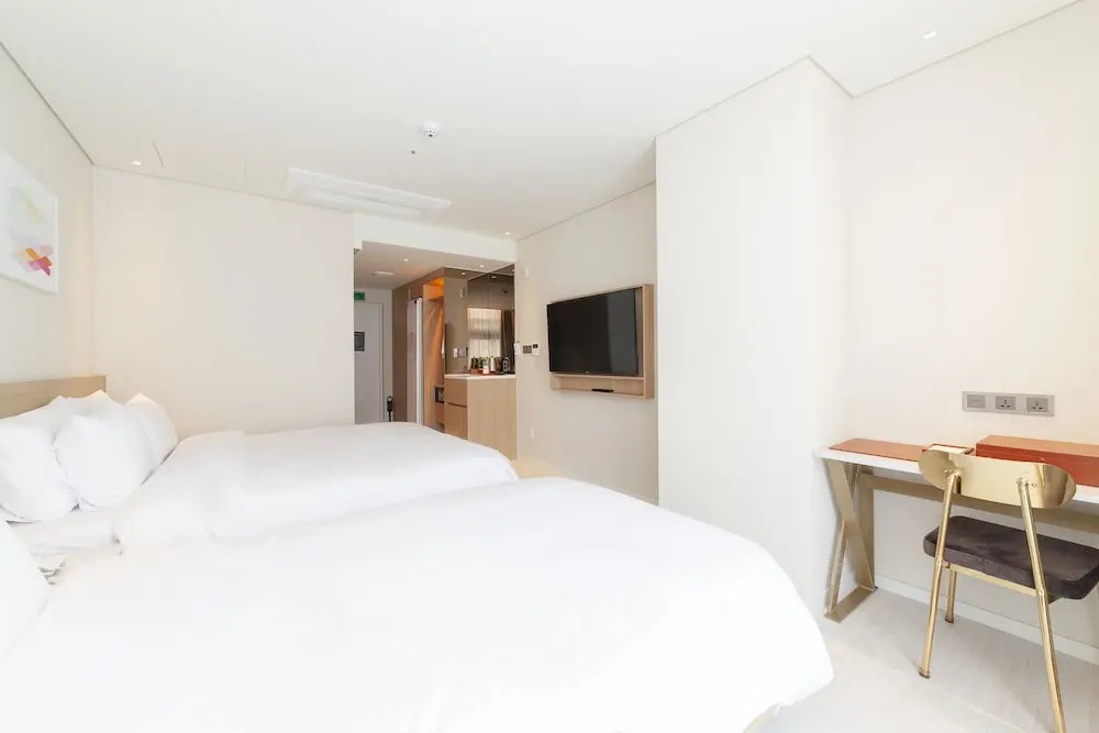 Deluxe Double room (twin beds)