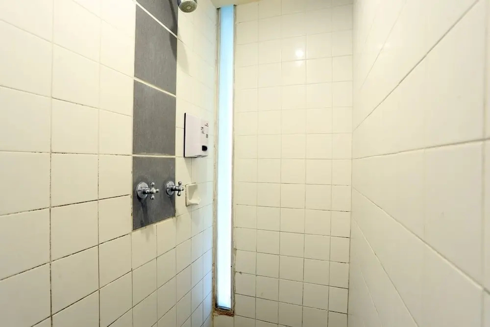 RedDoorz Plus near Kuta Square - Général