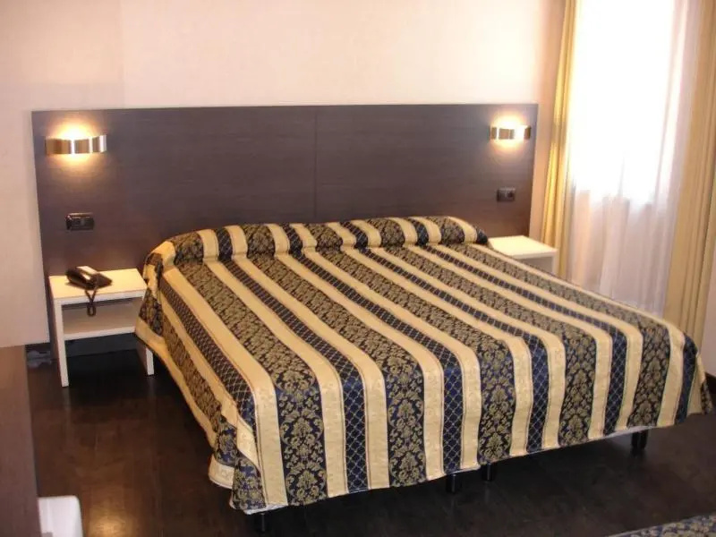 Alfred Hotels Monaco - ex Forum - Hôtel rénové - Chambres