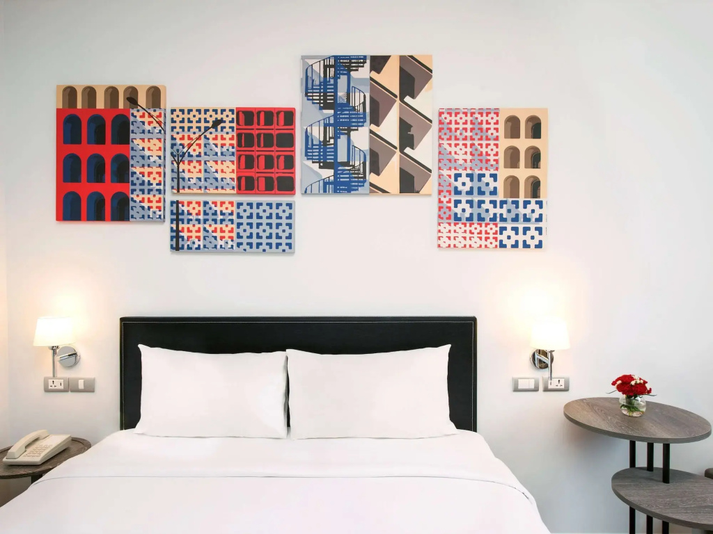 Отель Ibis Bangkok Sukhumvit 24 в Бангкоке