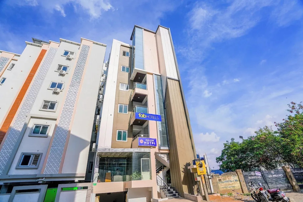 Fabhotel Orion - Nr Shilparamam, Hitech City