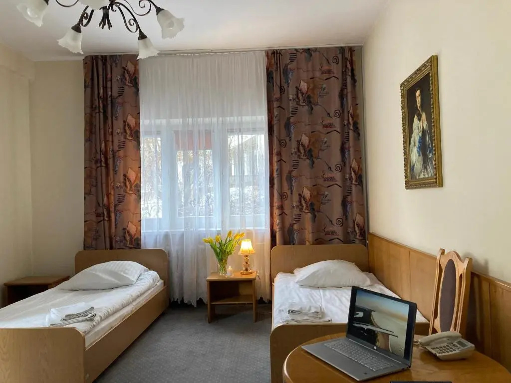 Standard Double room (twin beds)