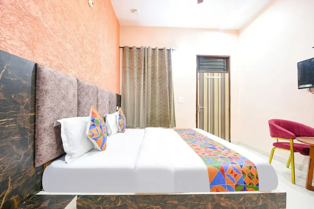 Hotel photo 12