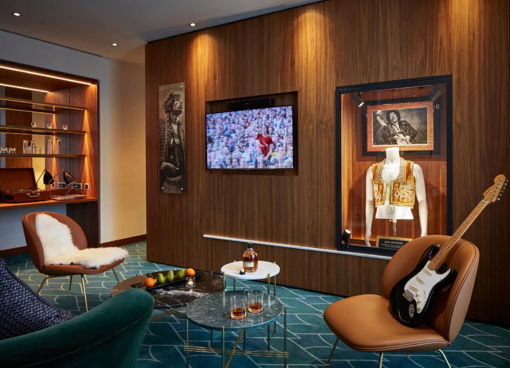 Suite