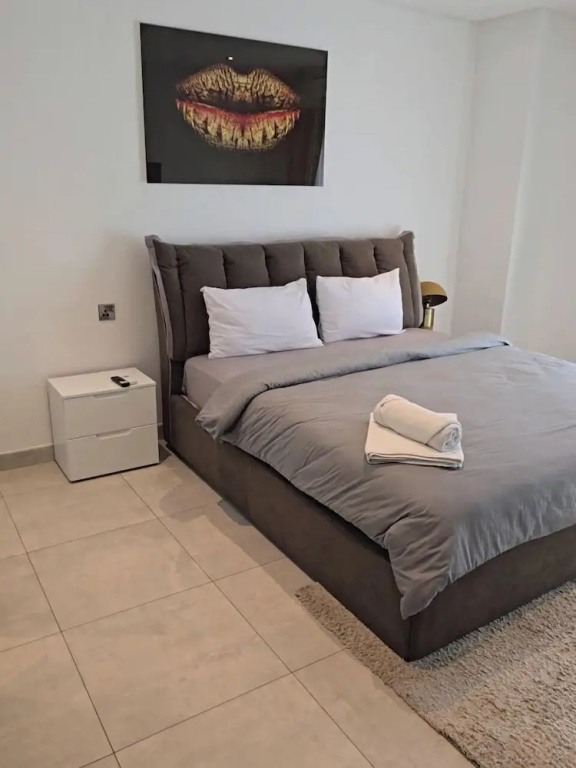 The Signature Apartments