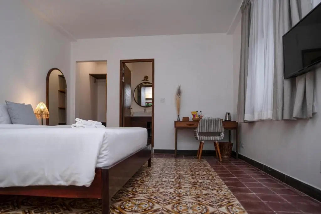 Comfort room