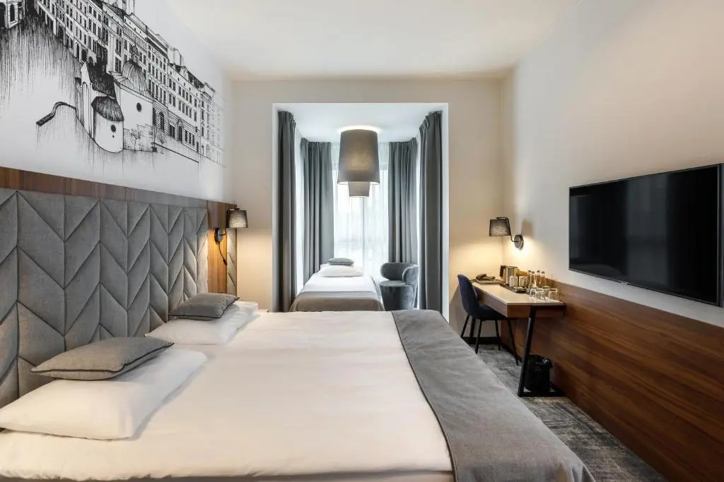 Standard Quadruple room