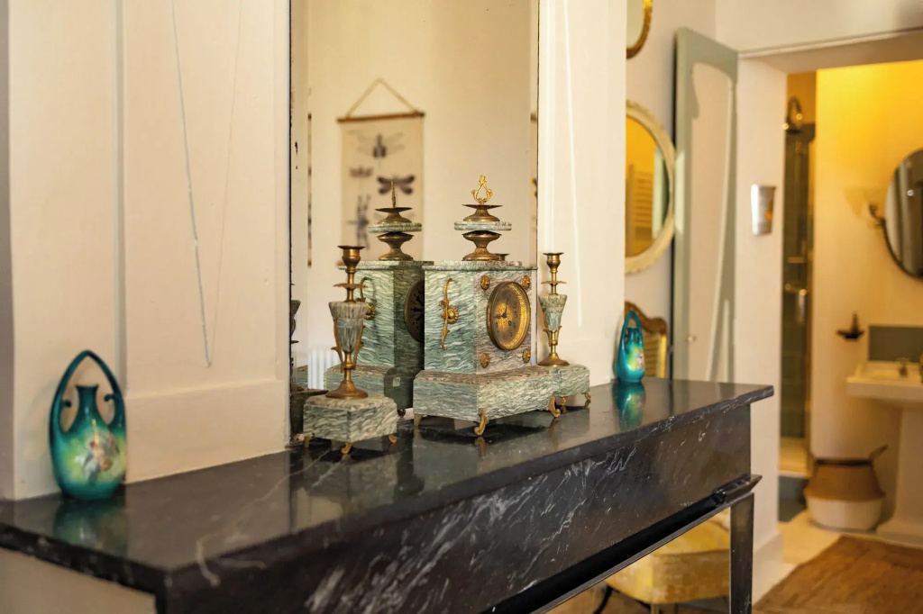 Voir la photo 1 — Champagne House