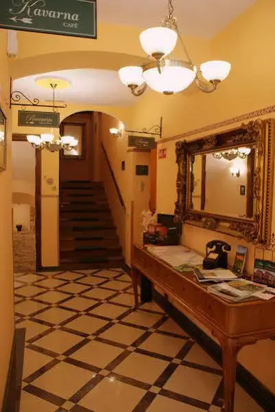 Hotel photo 13