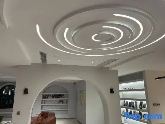 Sanya Xiangyu No.1 Courtyard (Phoenix Airport Store)
