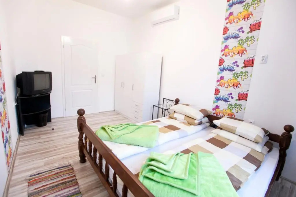 Standard Double room (full double bed)