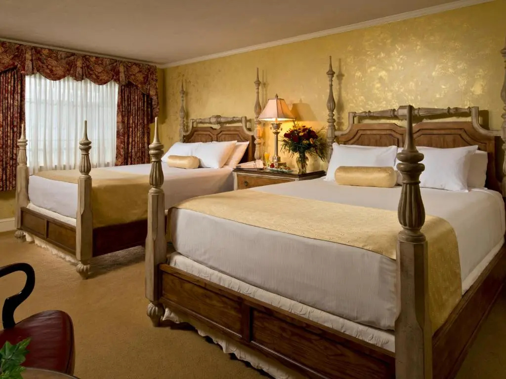 Superior Quadruple room